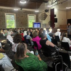 Community FOCUS crowd 1