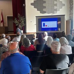 Community FOCUS crowd 3