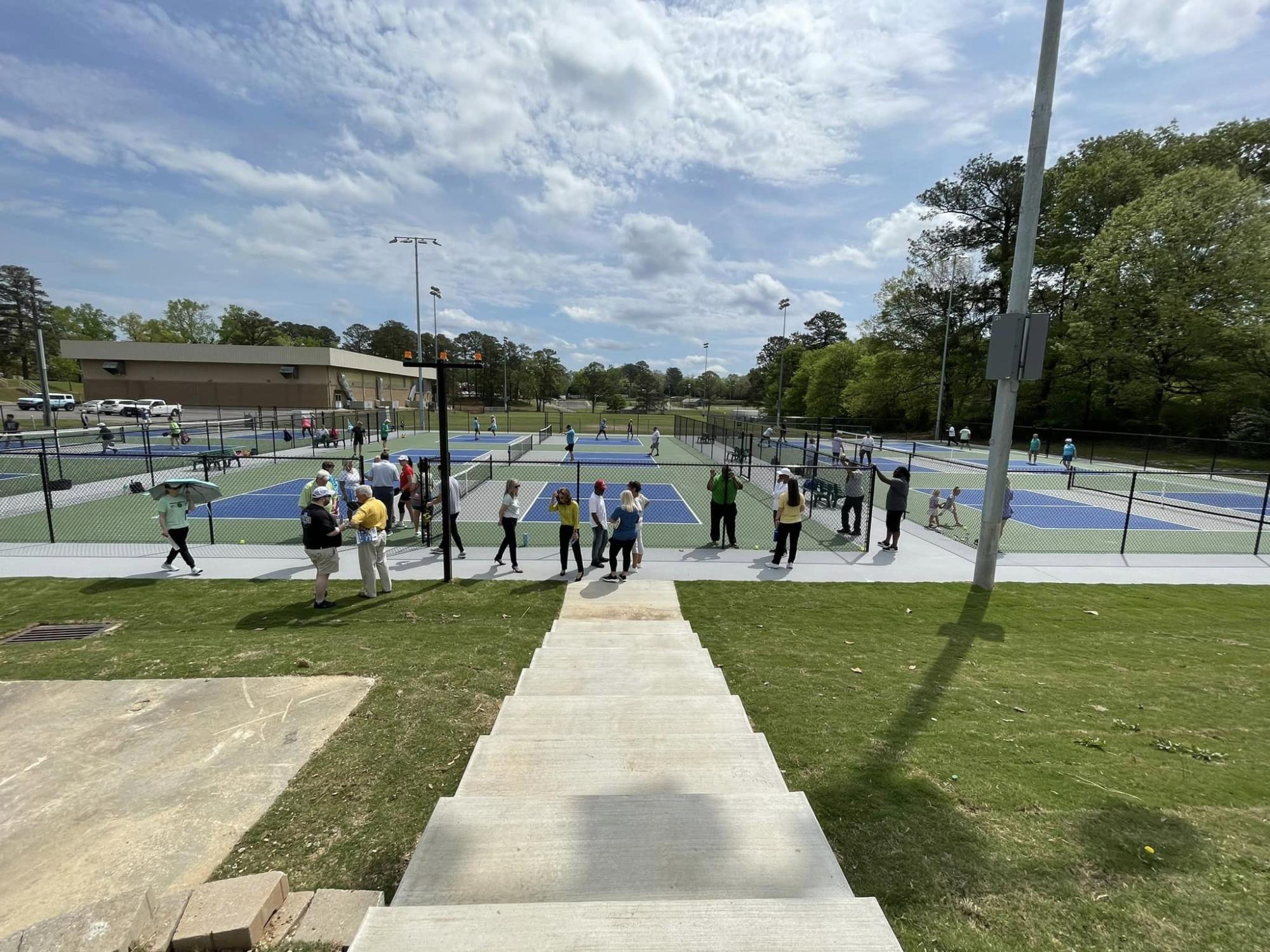 pickleball courts