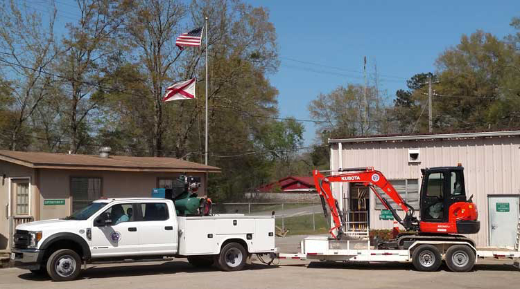 F-450 Ford Crew Cab Service Truck & Mini Trackhoe